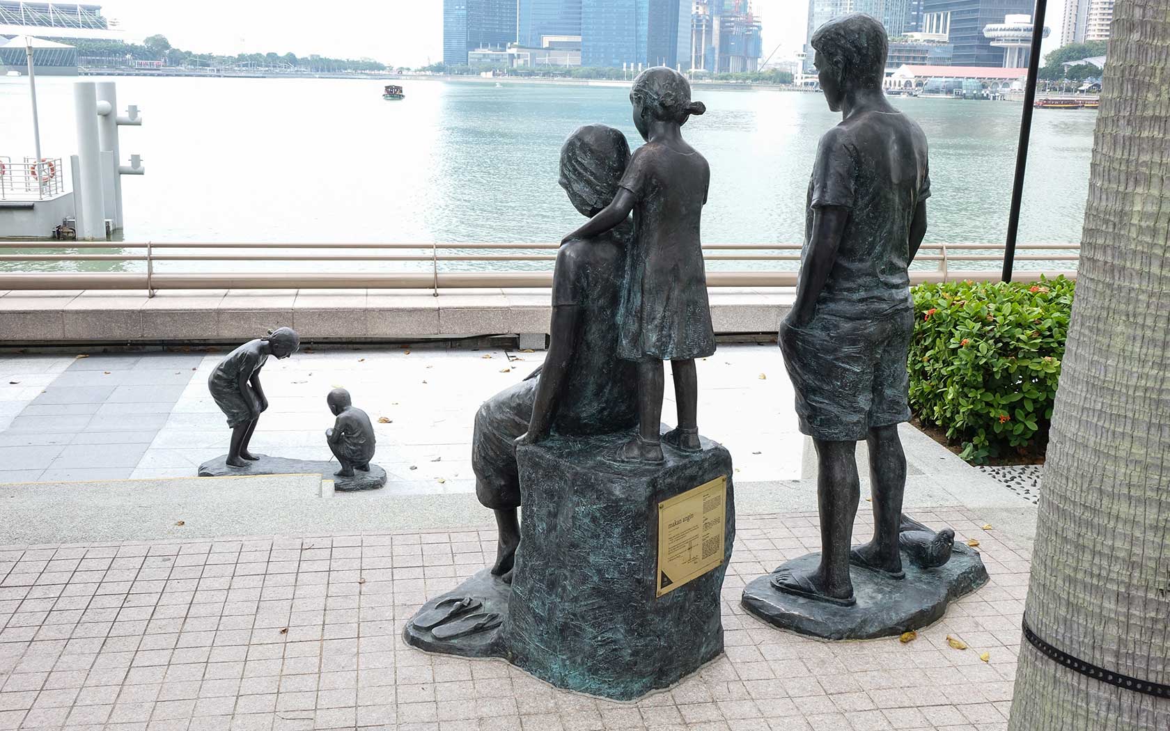 A sculpture along the Esplanade waterfront.