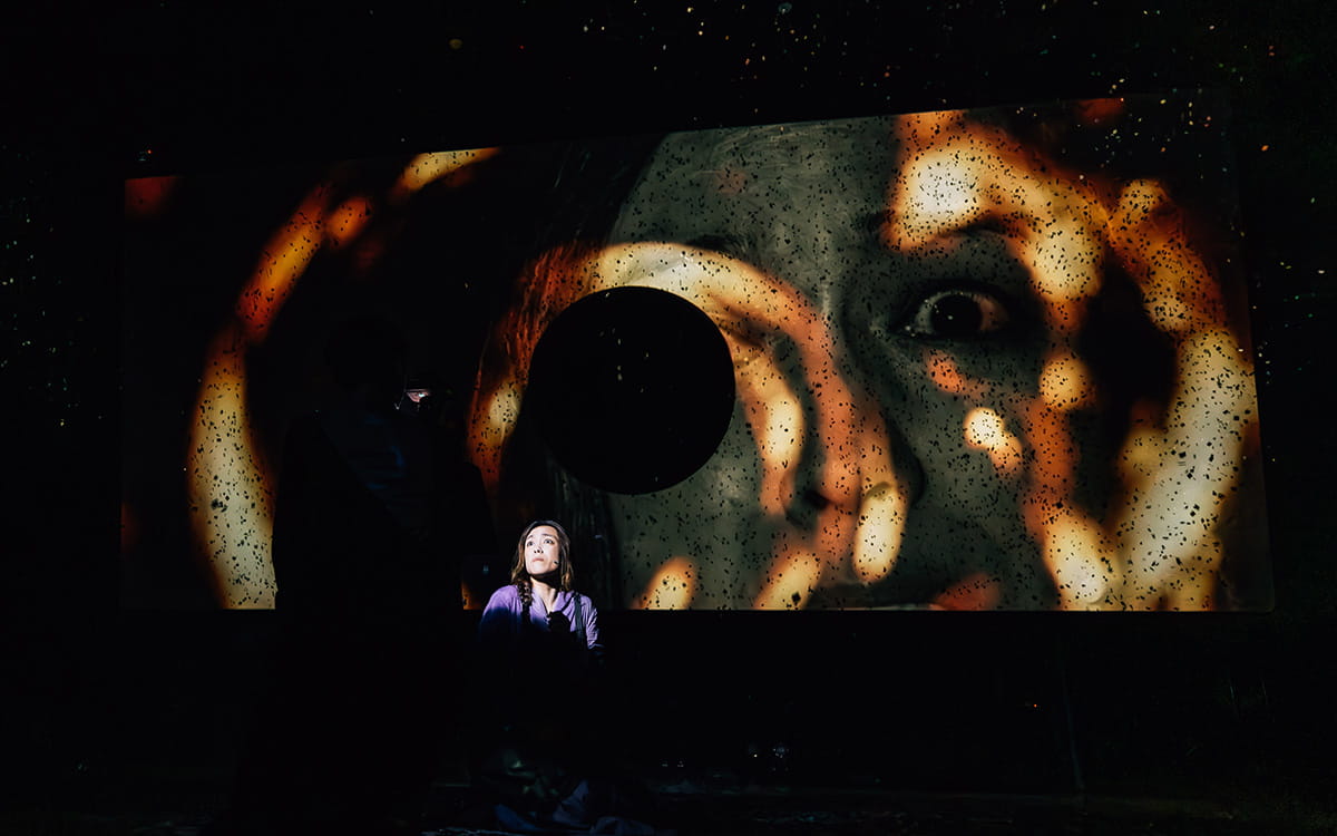 4 CHAIRS THEATRE's award-winning stage adaptation of The Sun by Tomohiro Maekawa