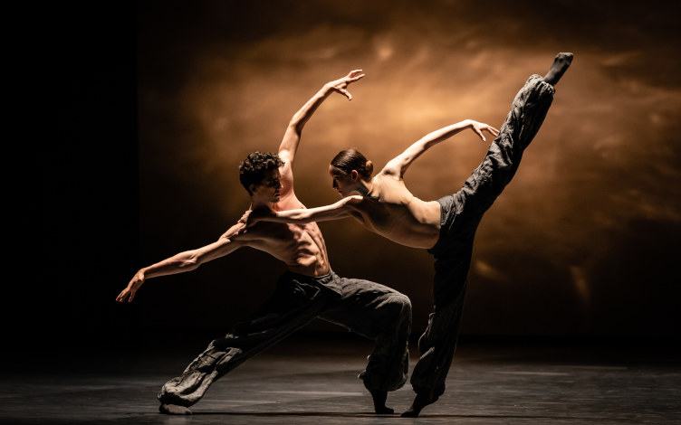 The Seasons' Canon (2016) by Crystal Pite, Paris Opera Ballet, performed at da:ns festival 2019