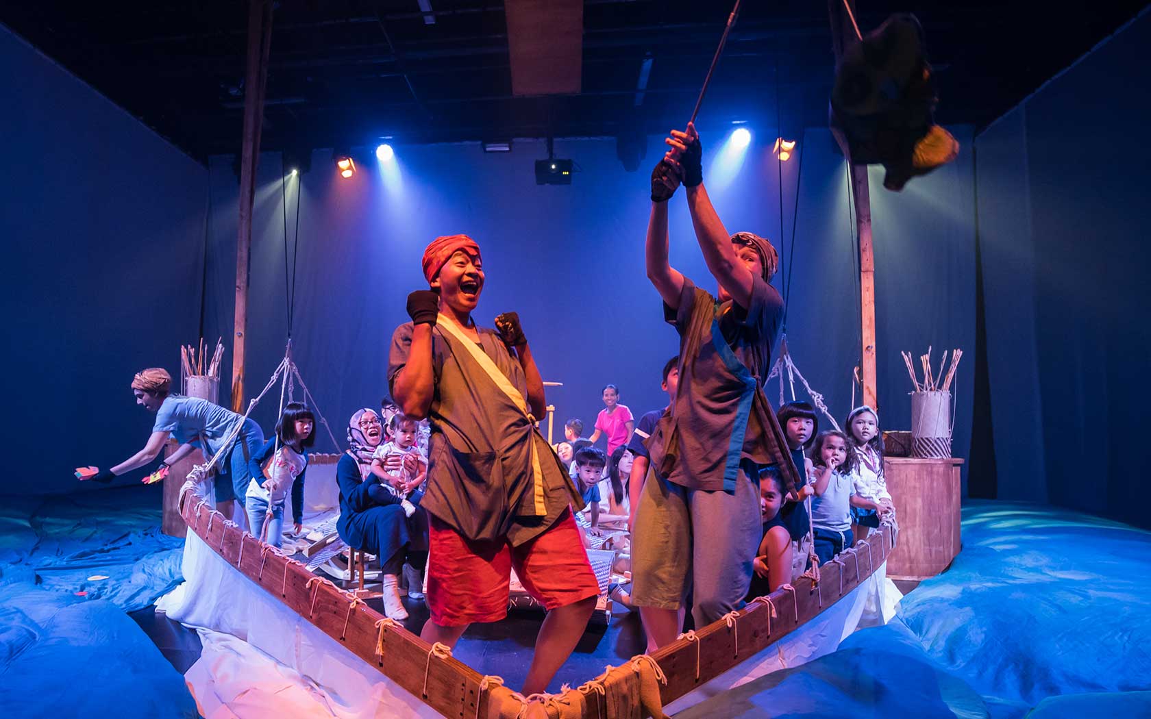 Image of family and kids 03