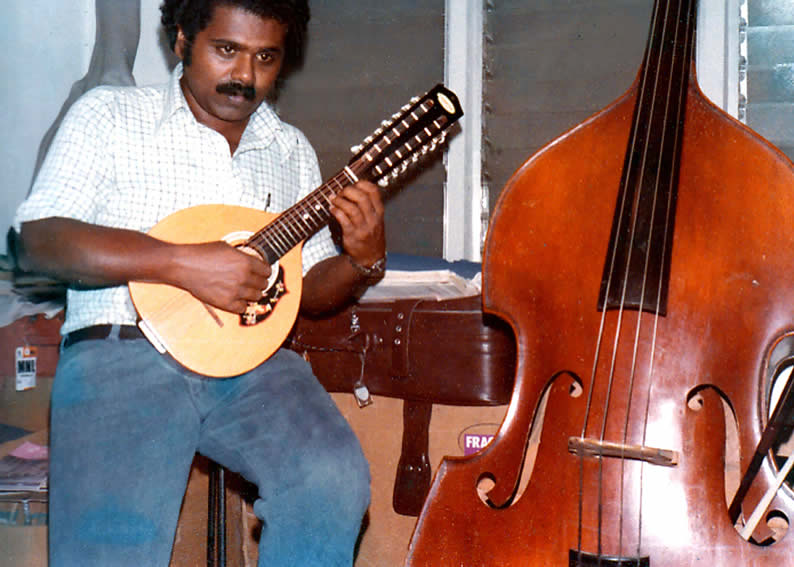 Joseph Peters Esplanade Offstage